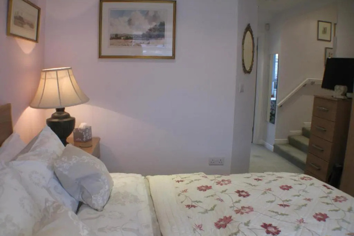 Room 2 of 14