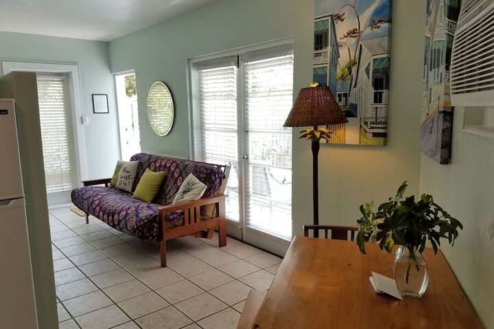 Room 95 of 218