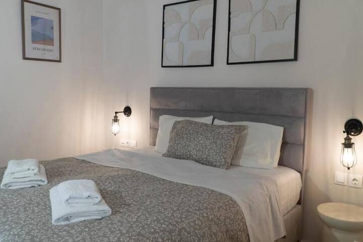 Room 15 of 36