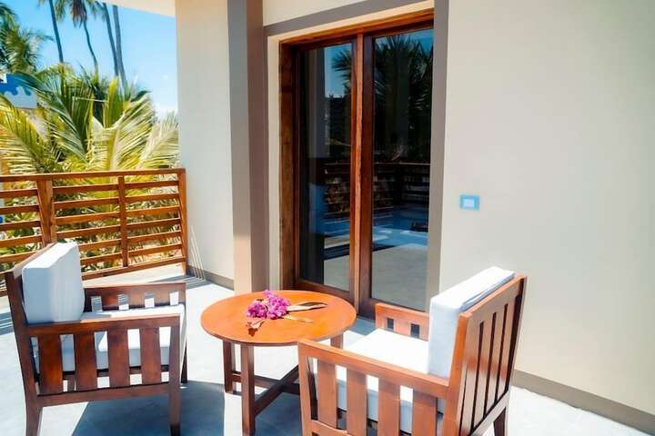 Terrace/Patio 30 of 49