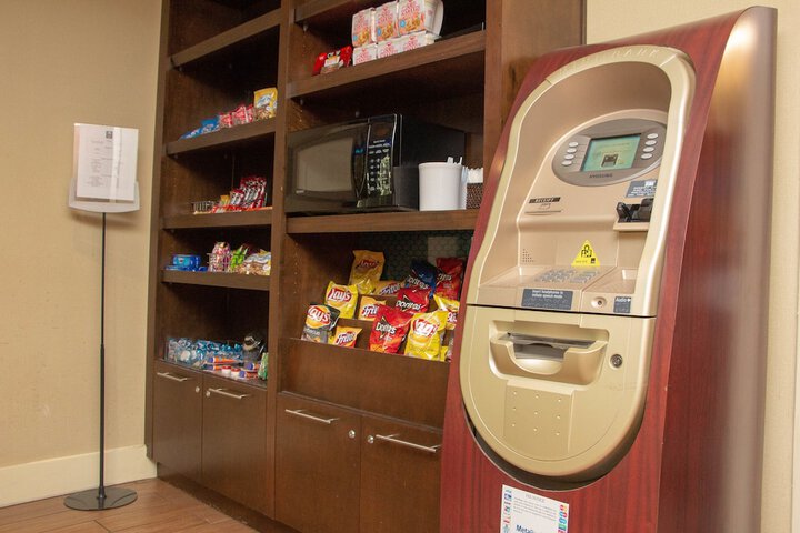 Snack bar