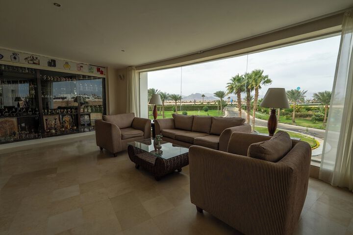 Lobby Photos