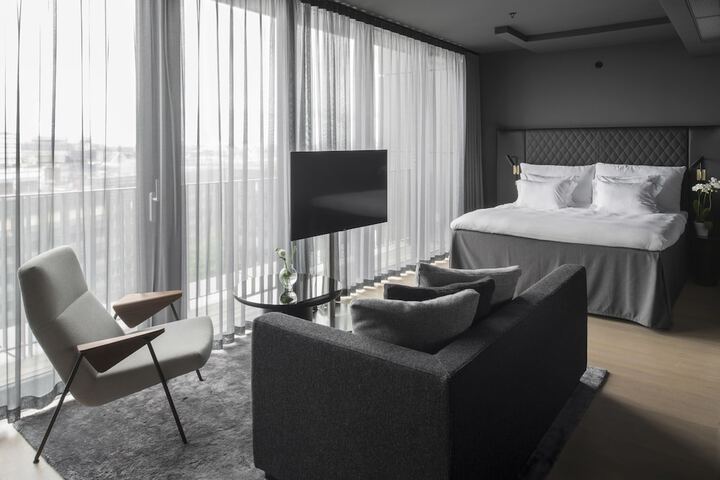 Room 20 of 66