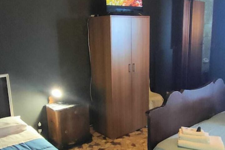Room 19 of 51