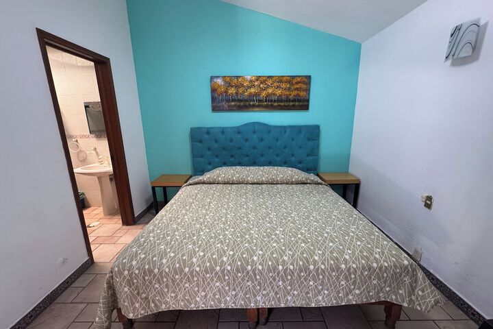 Room 19 of 49