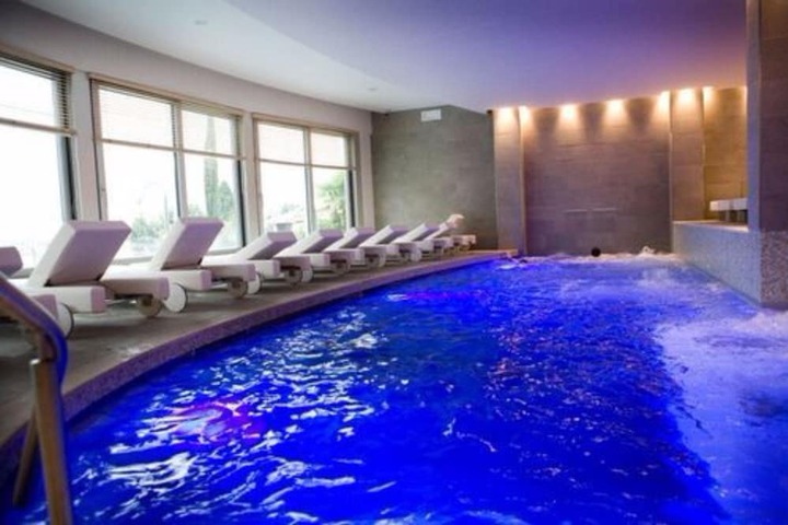 Pool 78 of 112