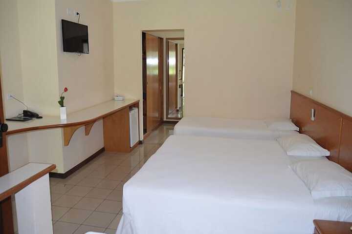 Room 3 of 13