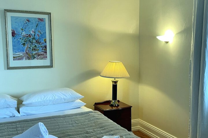 Room 12 of 39