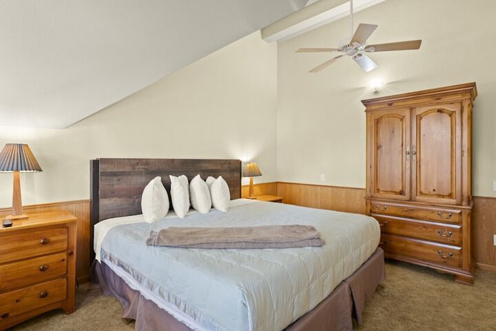 Room 27 of 298