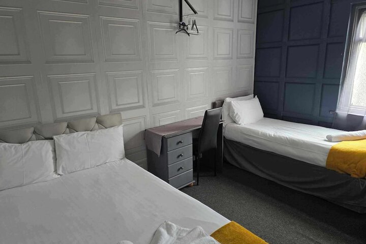 Room 29 of 48