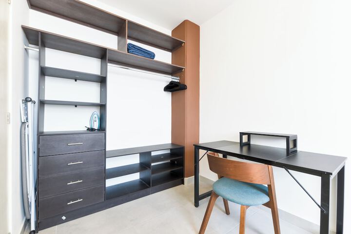 Room 54 of 249