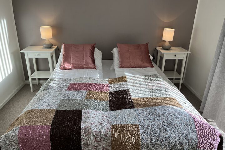 Room 10 of 36