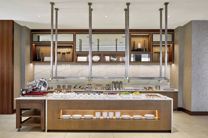 Breakfast buffet