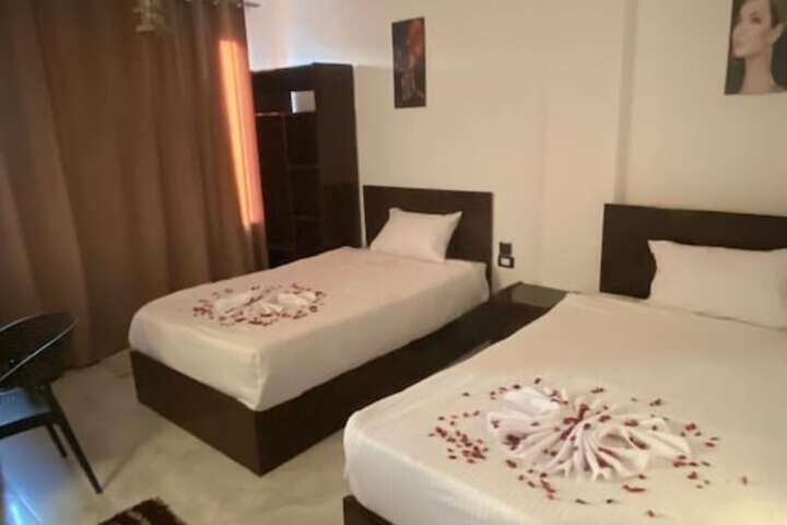 Room 16 of 49