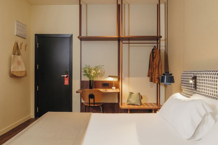 Room 12 of 29