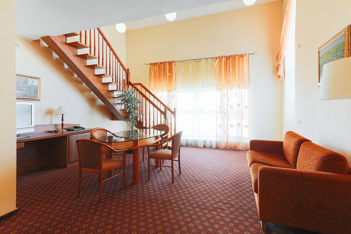 Room 45 of 88