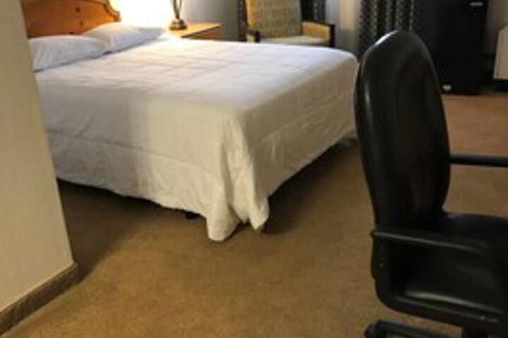 Room 13 of 13