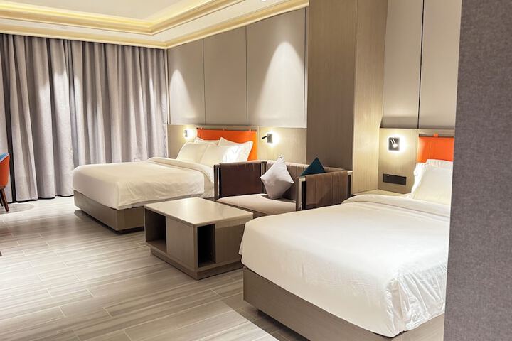 Amaris Hotel