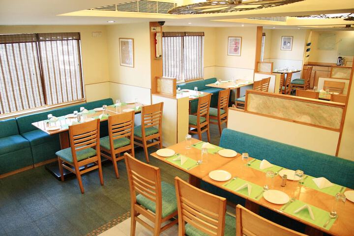 Dining Photos