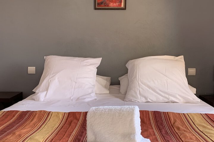 Room 9 of 47