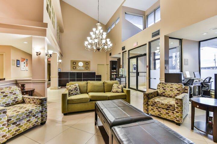 Hotel Interior 5 of 23