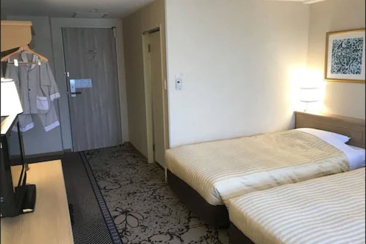Room 14 of 88