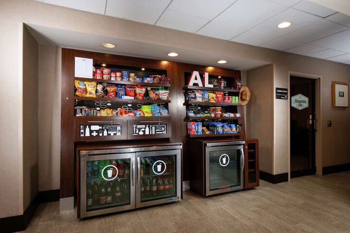 Snack bar