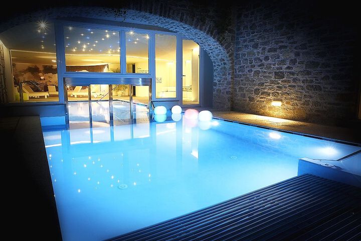 Pool 31 of 58