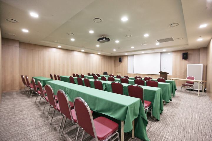 Meeting 105 of 119