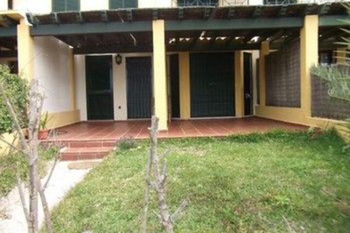Terrace/Patio 19 of 20
