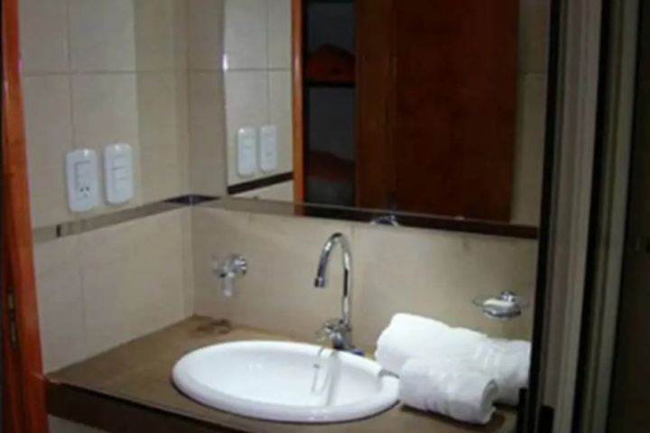 Room 8 of 20