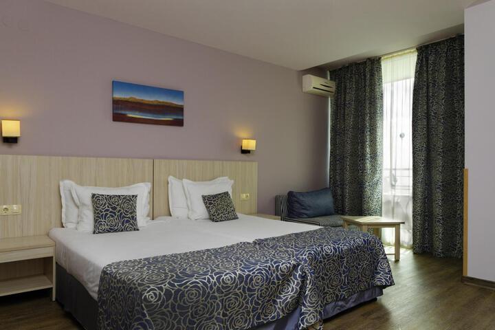 Room 14 of 56