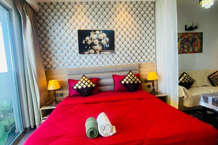 Room 5 of 26