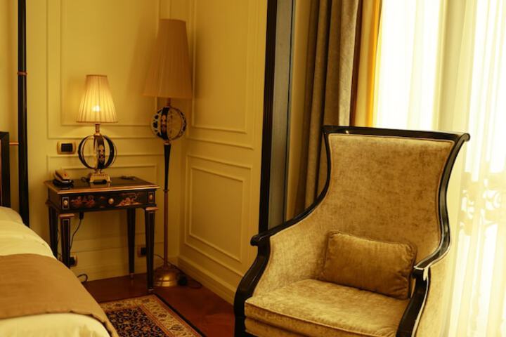 Room 8 of 56