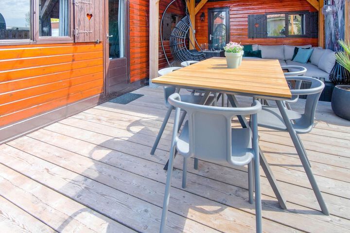 Terrace/Patio 19 of 36