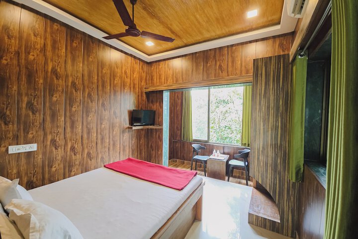 Room 47 of 125