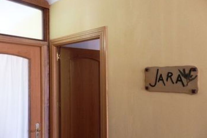 Ballroom/Hall 75 of 169