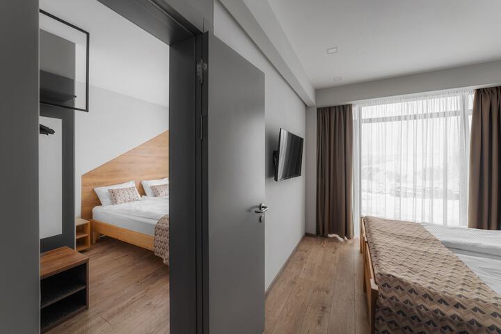 Room 22 of 54