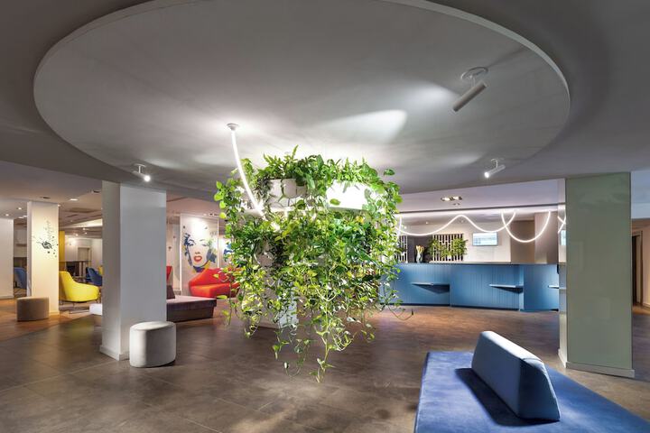Lobby Entry