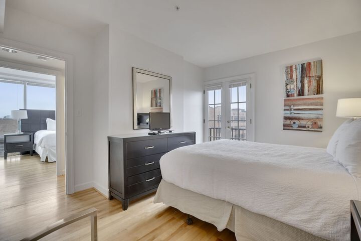 Room 4 of 19
