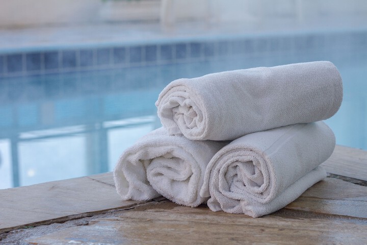 Hotel Pool