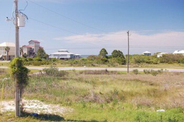 Property Grounds 29 of 36