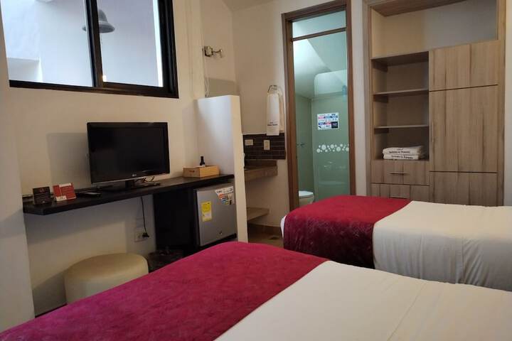 Room 8 of 91