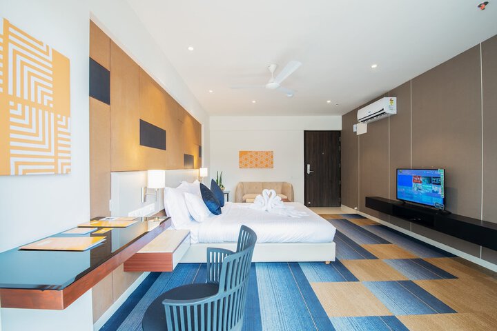 Room 18 of 49