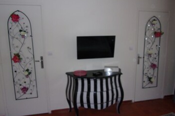 Room 26 of 40