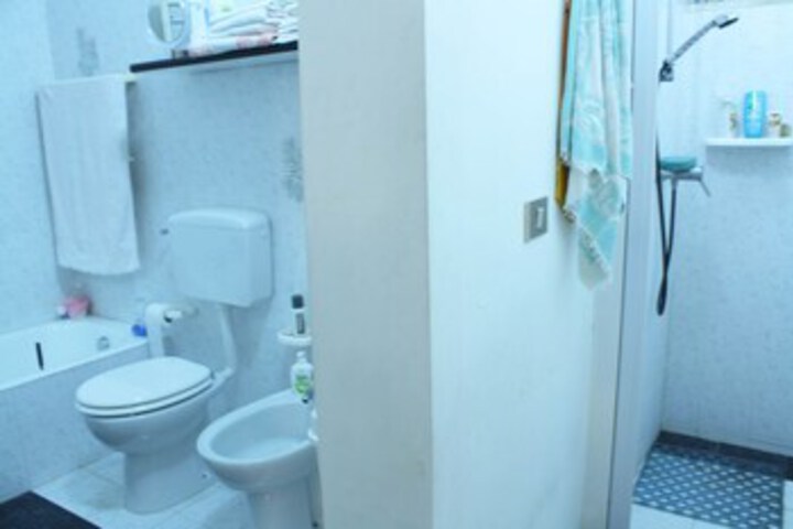 Room 7 of 41