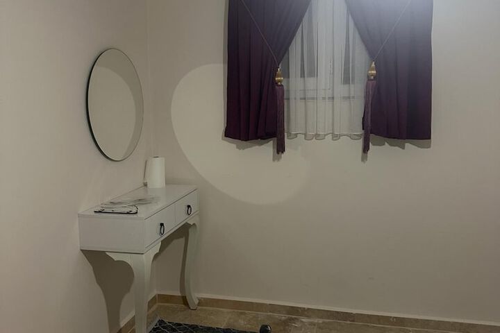 Room 23 of 71