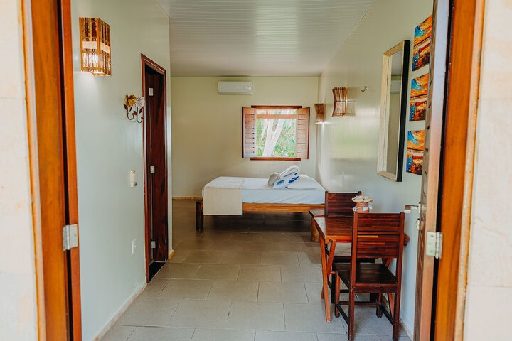 Room 25 of 66