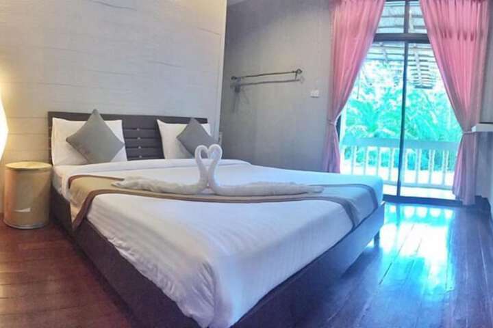 Room 8 of 45