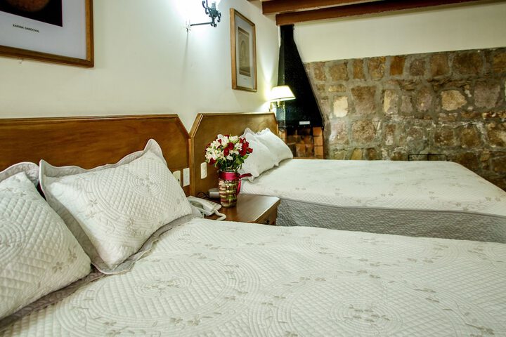 Room 3 of 47